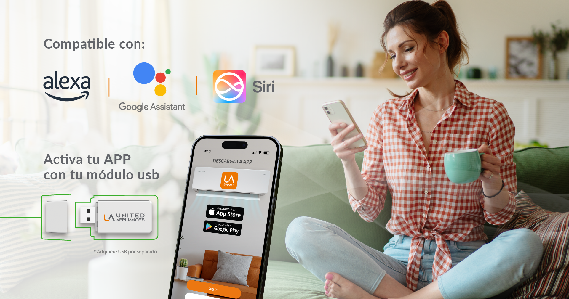 Mujer sentada en un sofá, controlando su Minisplit con la aplicación de UA United Appliances en su teléfono. La imagen destaca la compatibilidad con Alexa, Google Assistant y Siri, y la activación de la app mediante un módulo USB.