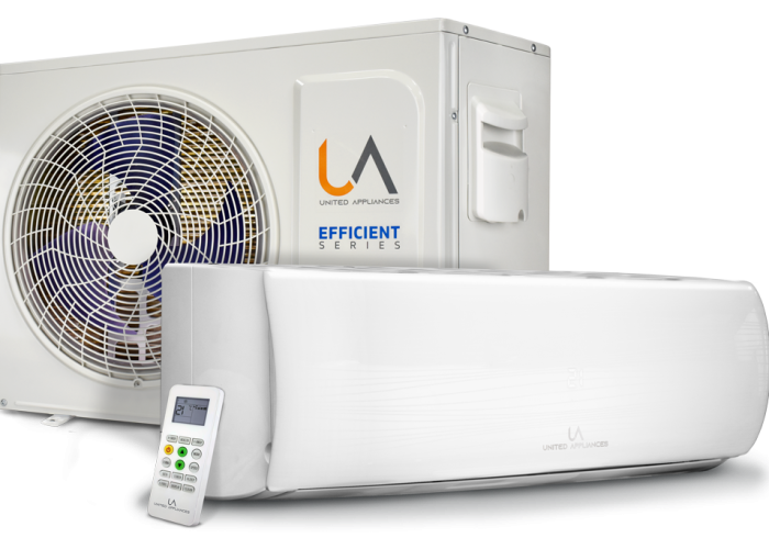 Unidad interior y exterior de Minisplit Efficient Series de UA United Appliances en color blanco. La unidad exterior lleva el logo de la serie y el control remoto está al frente, simbolizando el fácil control del sistema.